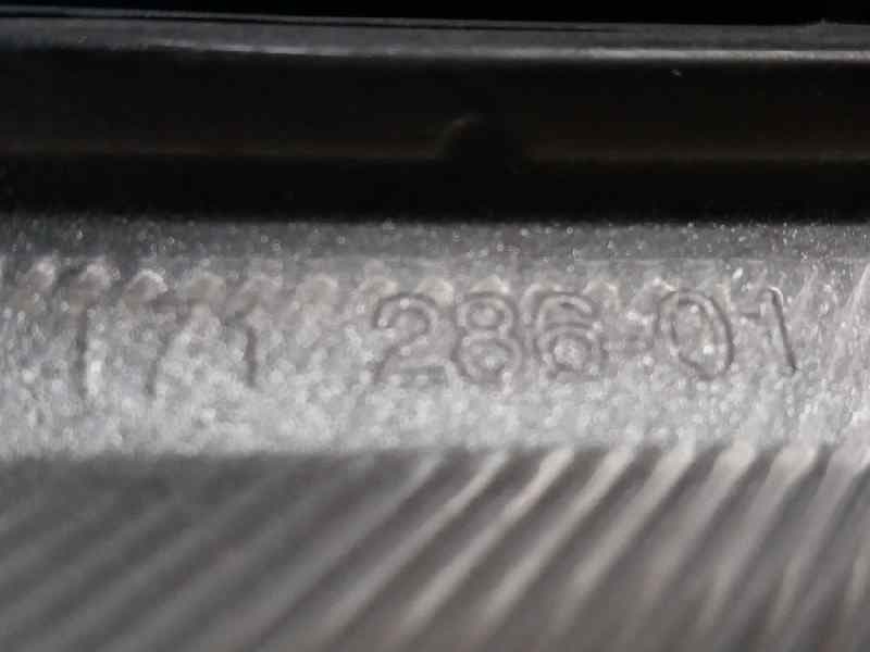 Faro antiniebla izquierdo HYUNDAI I30 2