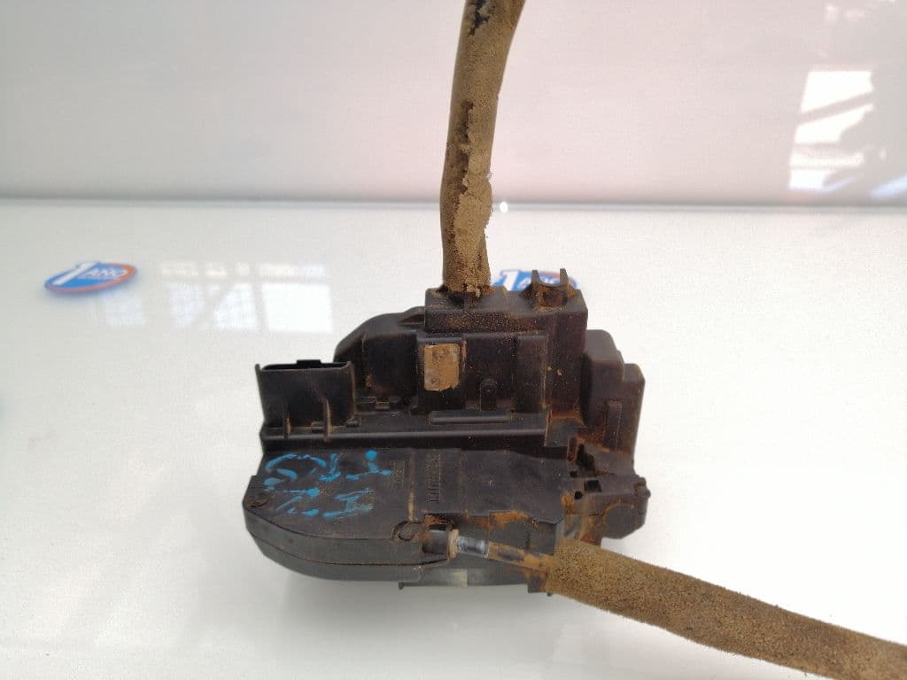 Cerradura puerta trasera izquierda NISSAN NP300 PICK-UP (D23) 2