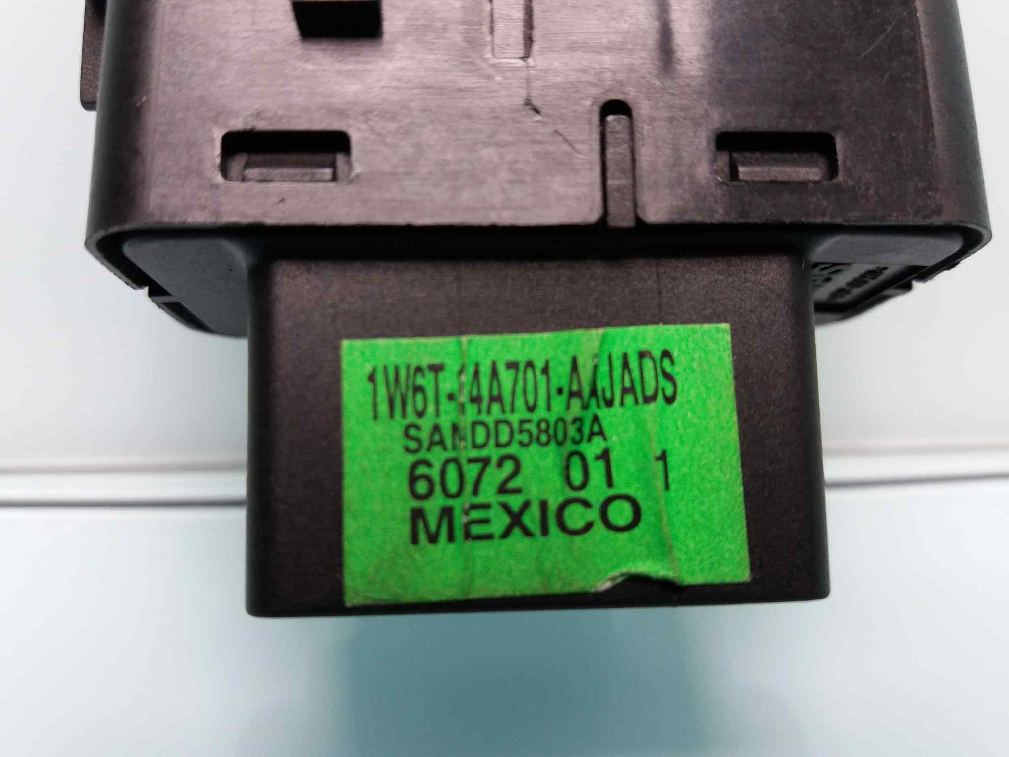 Mando elevalunas delantero derecho LAND ROVER FREELANDER (LN) 3