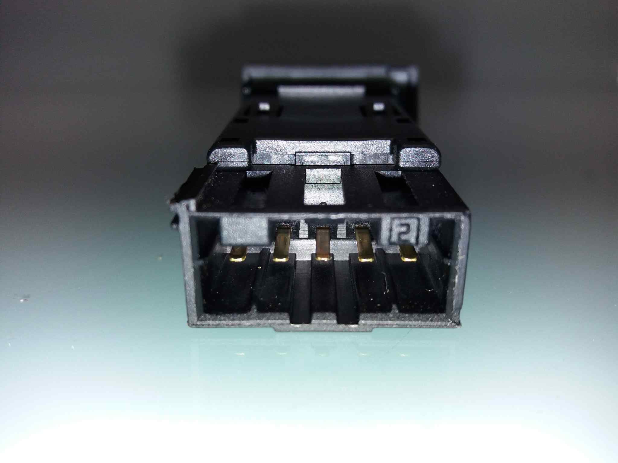 Interruptor LAND ROVER FREELANDER (LN) 4