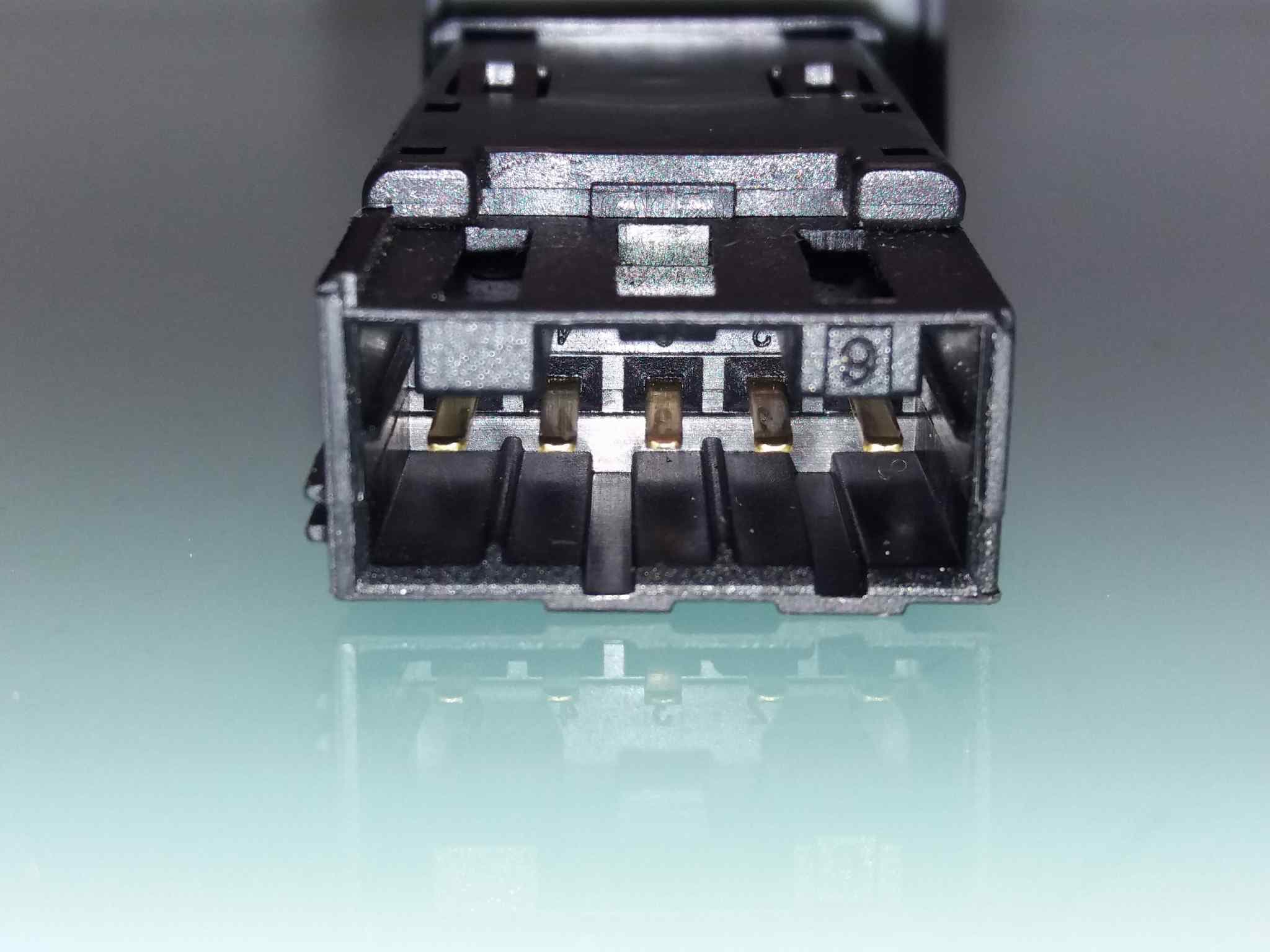 Interruptor LAND ROVER FREELANDER (LN) 5