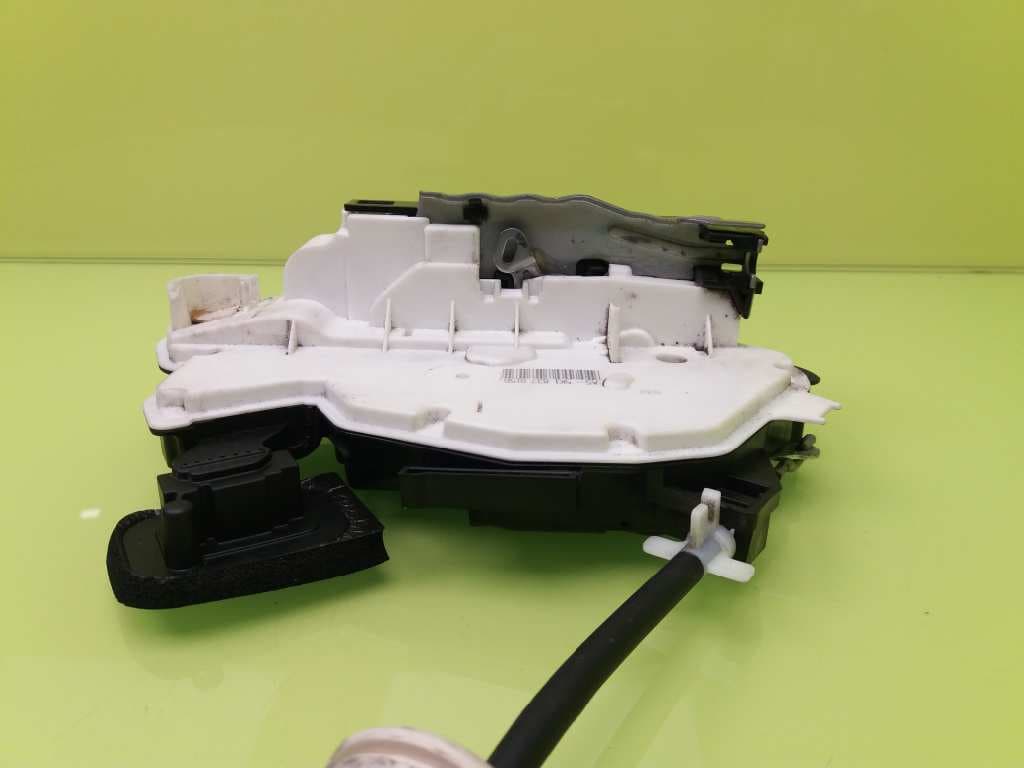 Cerradura puerta delantera izquierda VOLKSWAGEN GOLF VI VARIANT (AJ5) 2