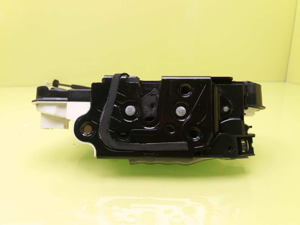 Cerradura puerta delantera izquierda VOLKSWAGEN GOLF VI VARIANT (AJ5)
