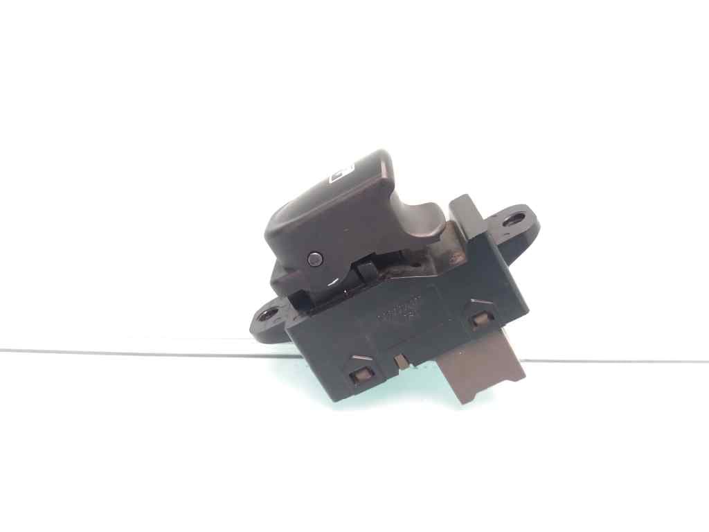 Mando elevalunas delantero derecho HYUNDAI I20 4