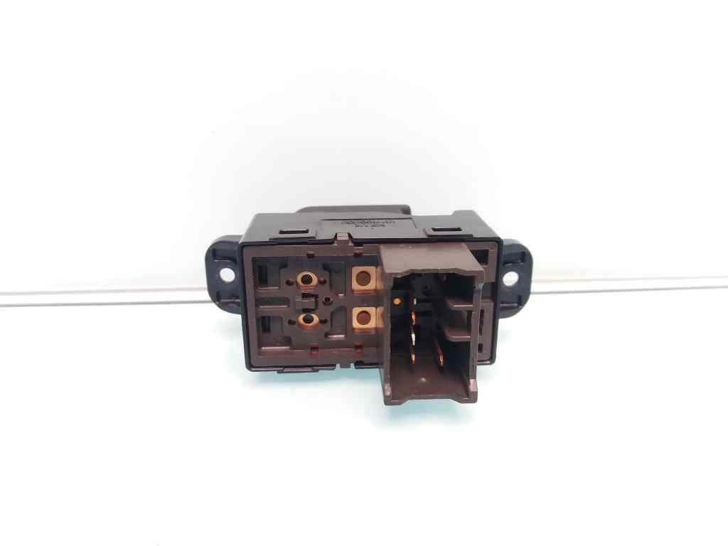 Mando elevalunas delantero derecho HYUNDAI I20 3