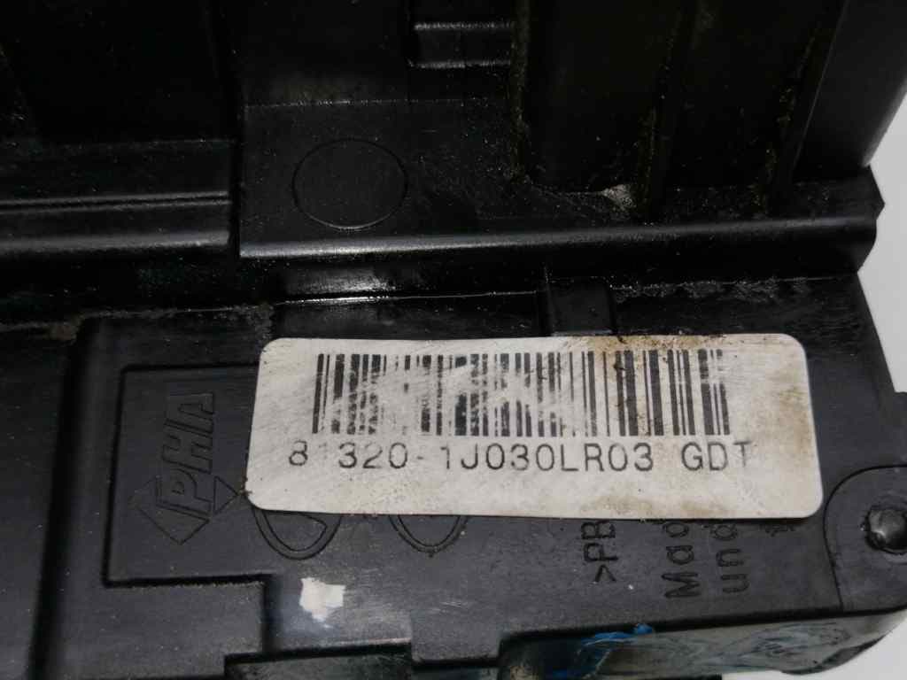 Cerradura puerta delantera derecha HYUNDAI I20 4