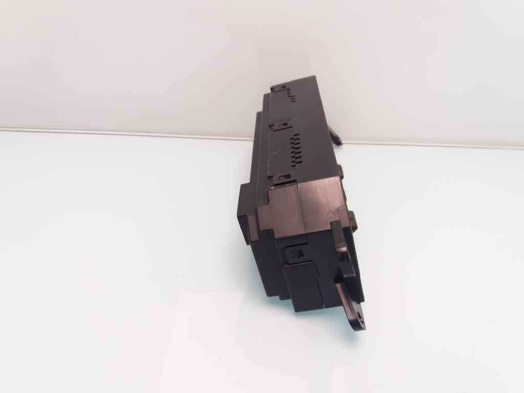 Pantalla multifuncion HYUNDAI I20 2