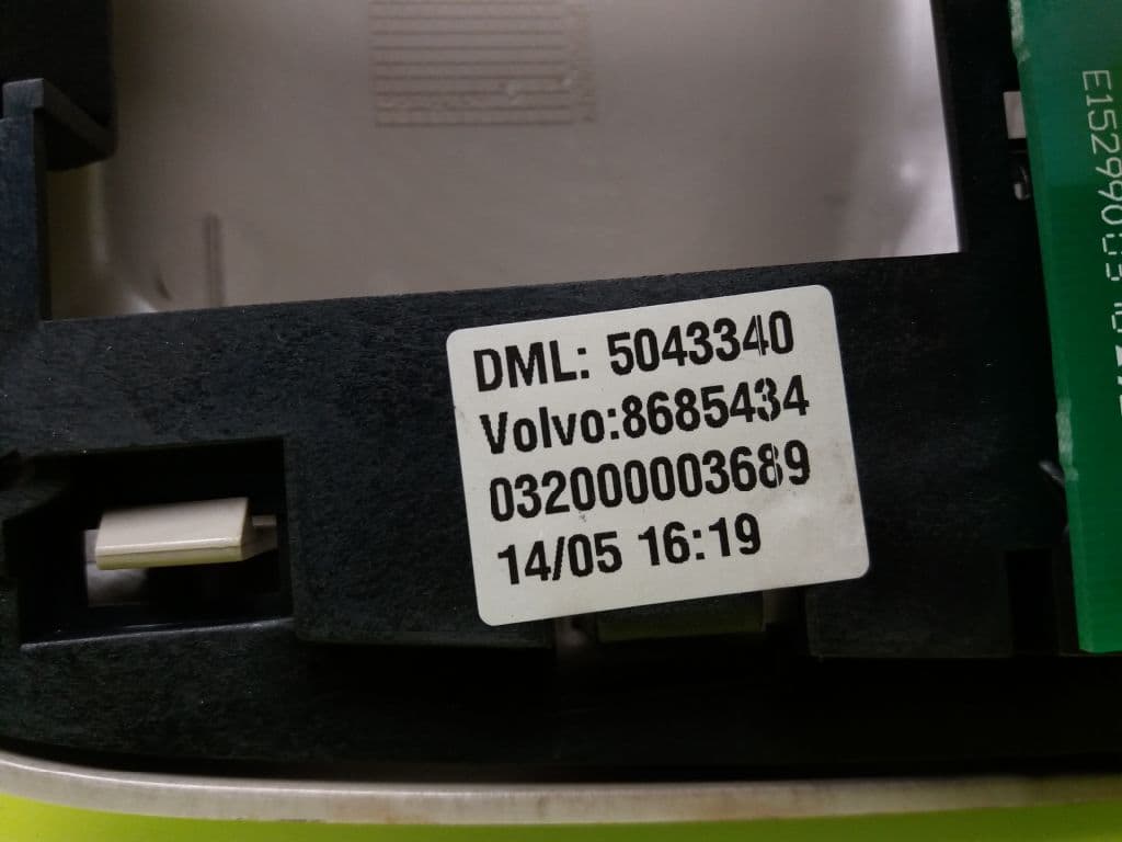 Luz interior VOLVO V70 FAMILIAR 5