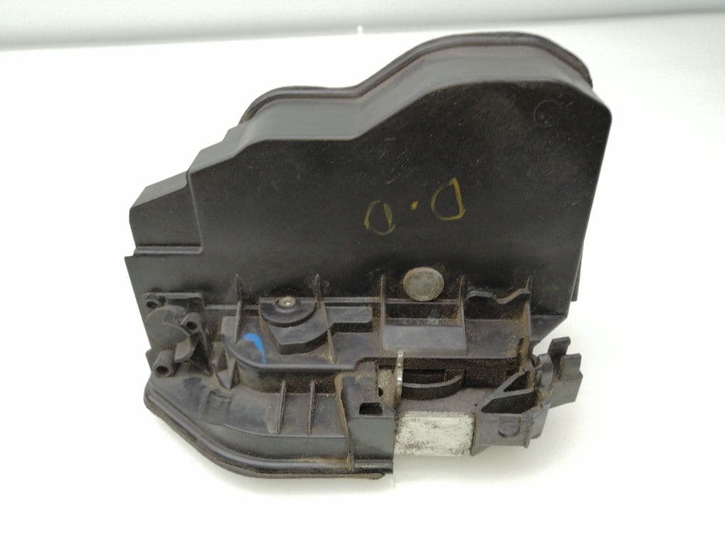 Cerradura puerta delantera derecha BMW SERIE 5 BERLINA (E39) 2