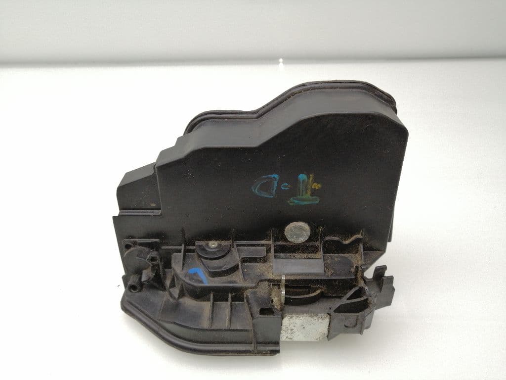 Cerradura puerta trasera derecha BMW SERIE 5 BERLINA (E39) 3