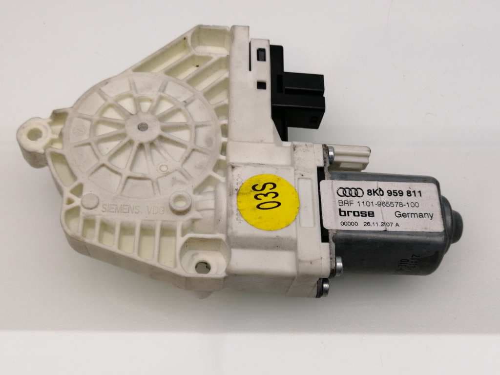 Motor elevalunas trasero izquierdo AUDI A4 BERLINA (8E)