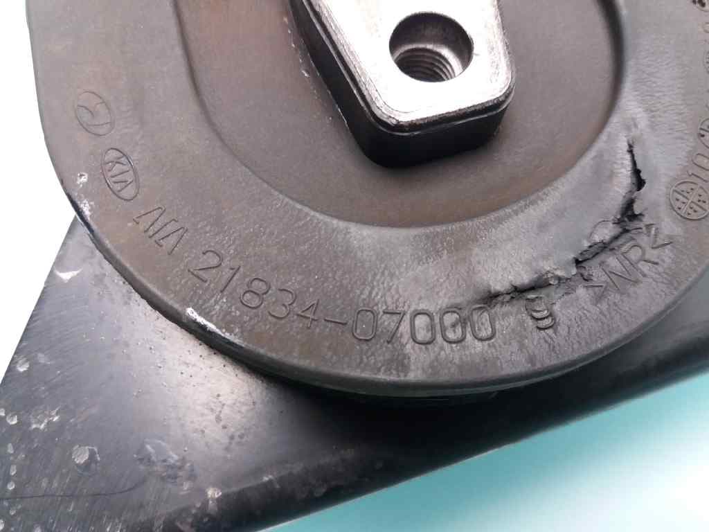 Soporte motor izquierdo KIA PICANTO 2
