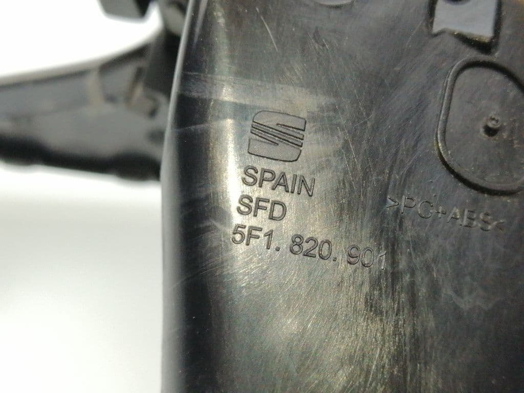 Plastico SEAT ALTEA XL (5P5) 3