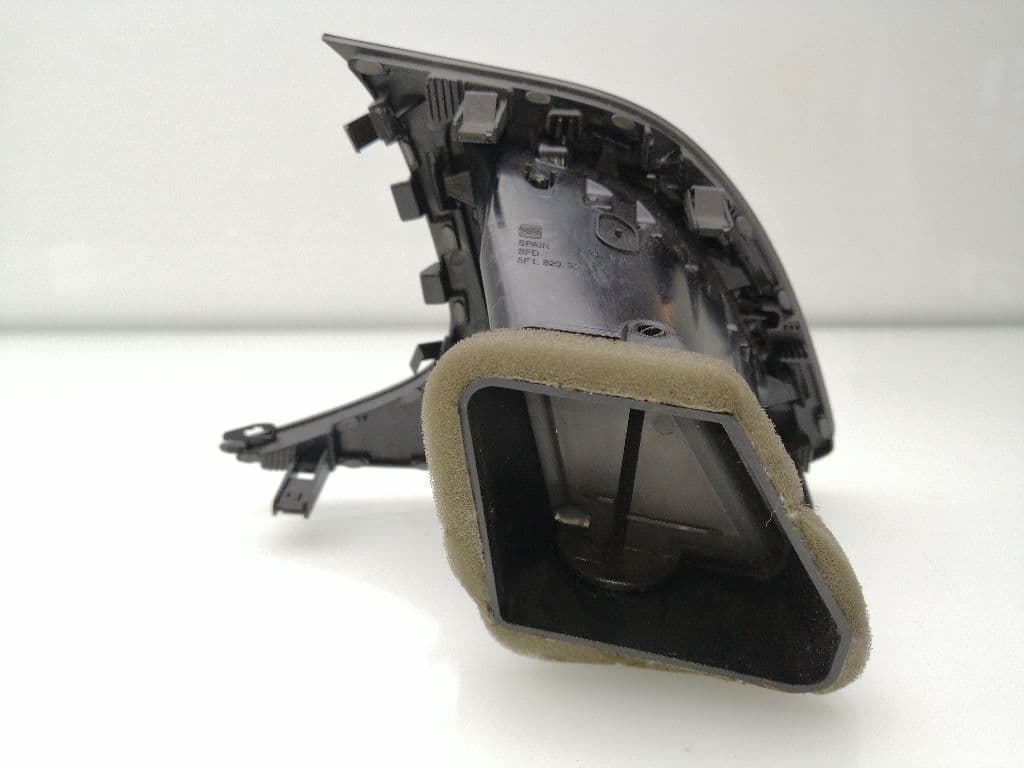 Plastico SEAT ALTEA XL (5P5) 2