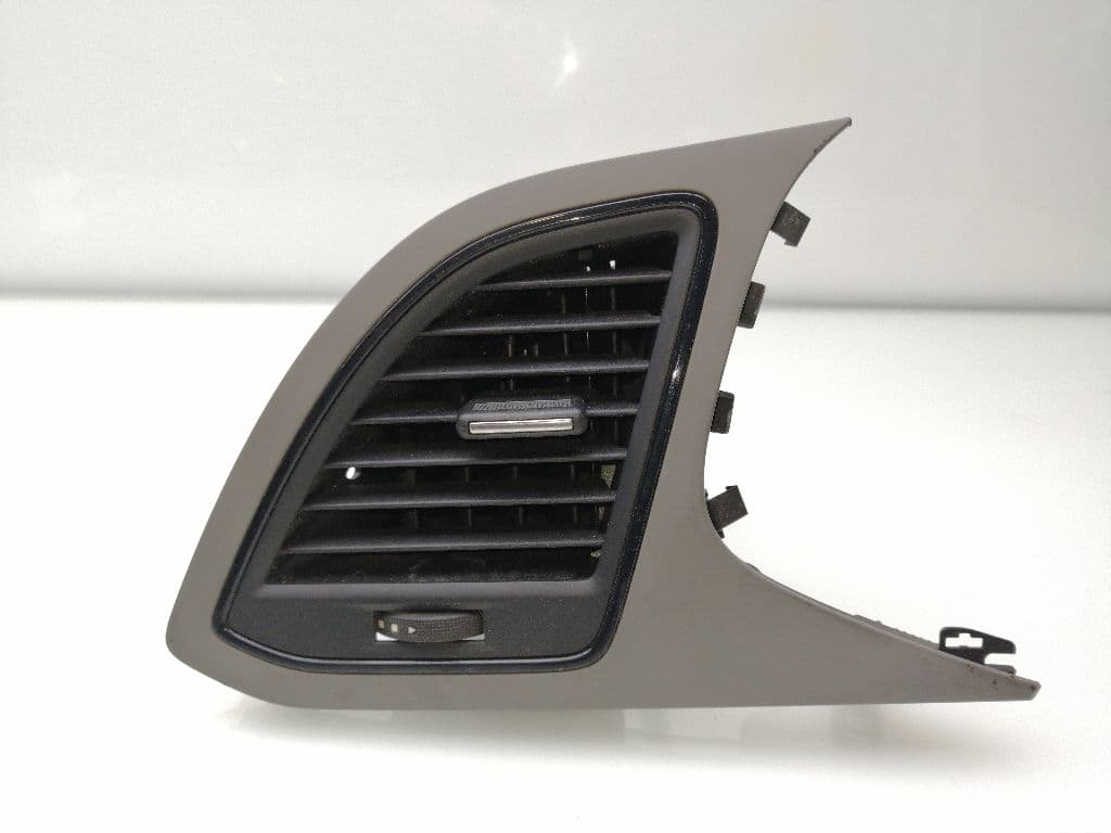 Plastico SEAT ALTEA XL (5P5)