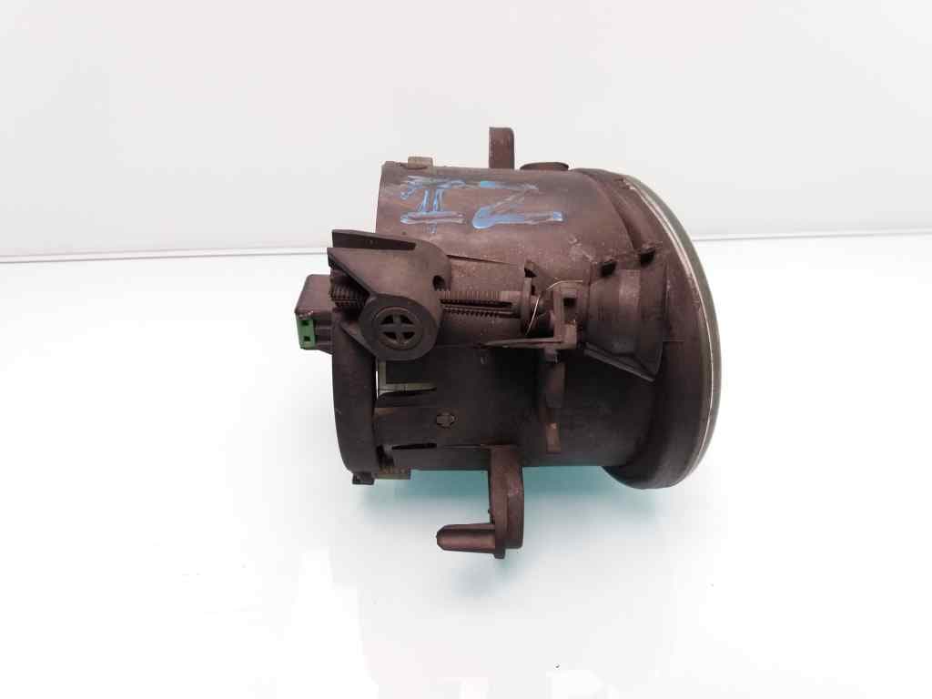 Faro antiniebla izquierdo MERCEDES-BENZ CLASE C (W203) BERLINA