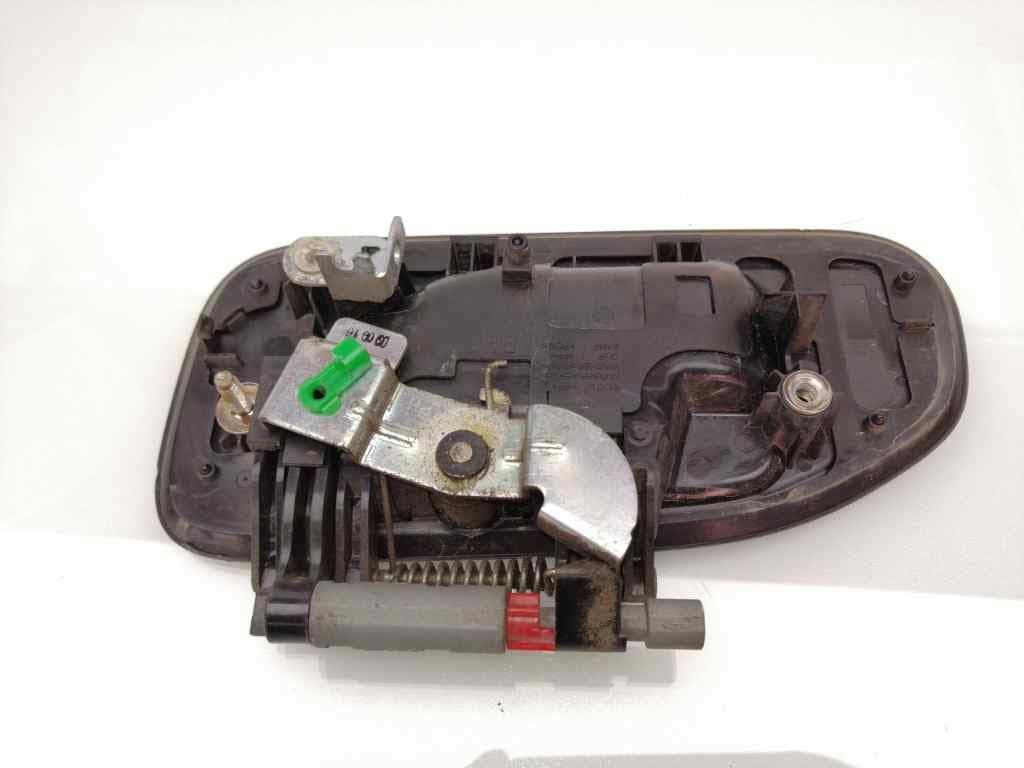 Maneta exterior delantera derecha NISSAN NV 200 (M20) 3