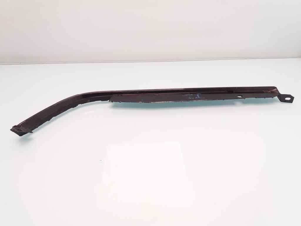 Plastico MERCEDES-BENZ CLASE C (W203) BERLINA 5