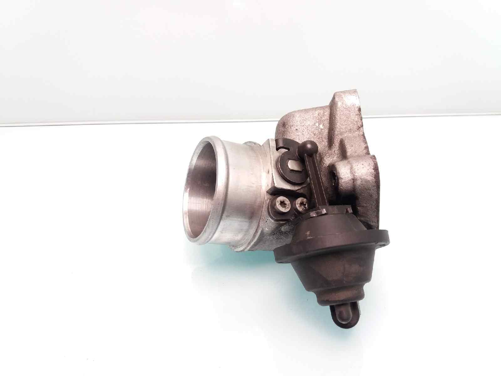 Caja mariposa AUDI A4 AVANT (B5) 3