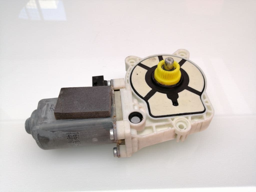 Motor elevalunas trasero derecho SAAB 9-3 BERLINA 5