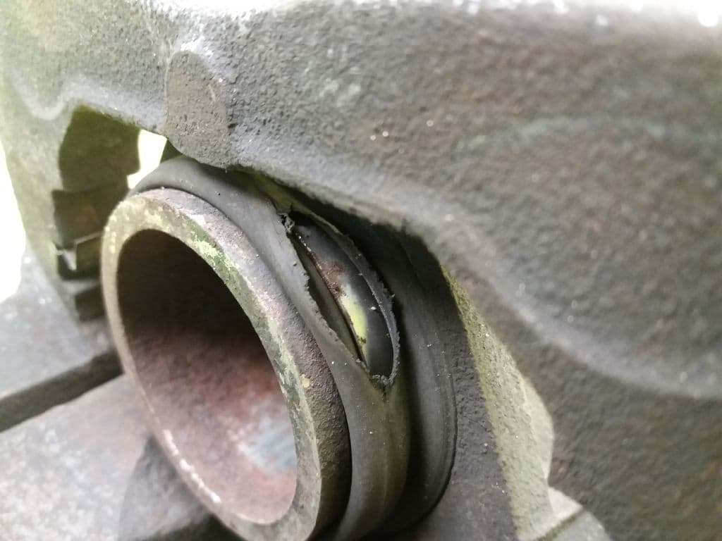 Recambio TOYOTA RAV 4 (A2) ref. 4773042040 2