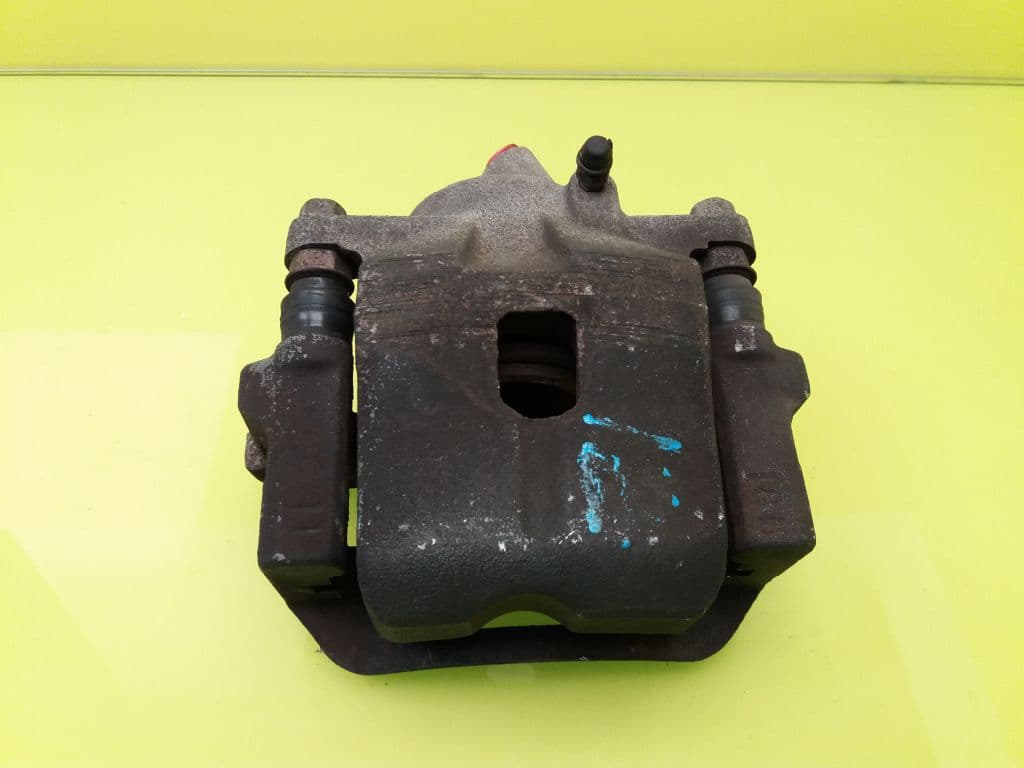 Recambio TOYOTA RAV 4 (A2) ref. 4775042040