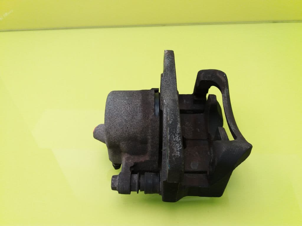 Recambio TOYOTA RAV 4 (A2) ref. 4775042040 5