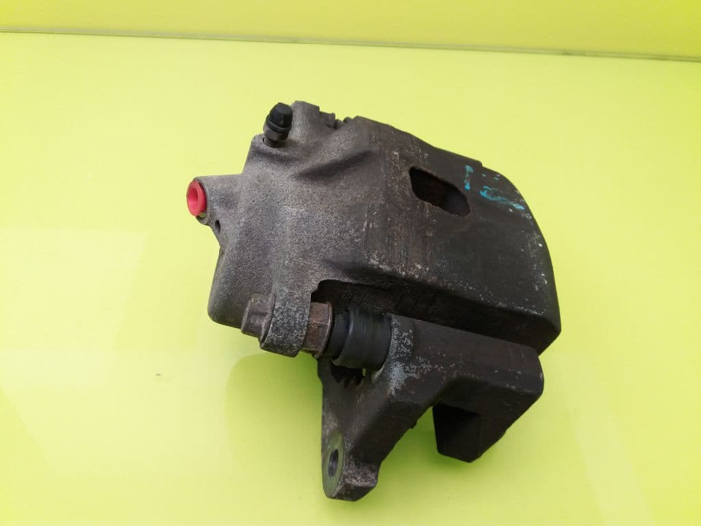 Recambio TOYOTA RAV 4 (A2) ref. 4775042040 2