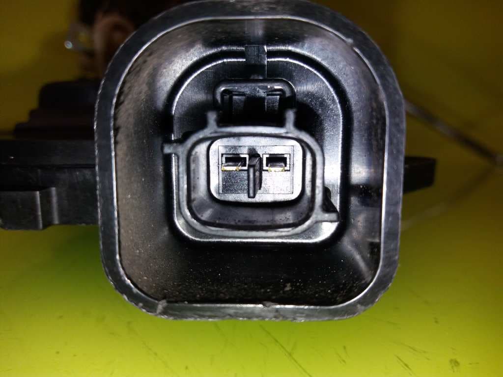 Cerradura puerta trasera derecha TOYOTA RAV 4 (A2) 4