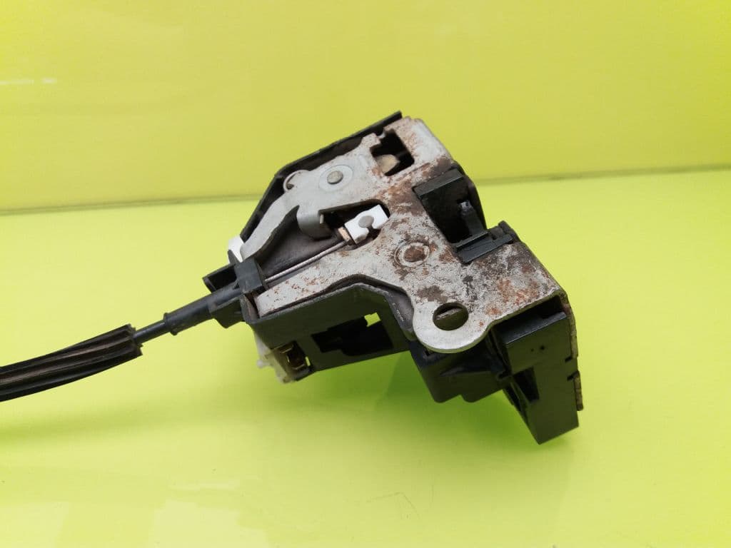 Cerradura puerta delantera derecha RENAULT CLIO II FASE II (B/CB0) 5
