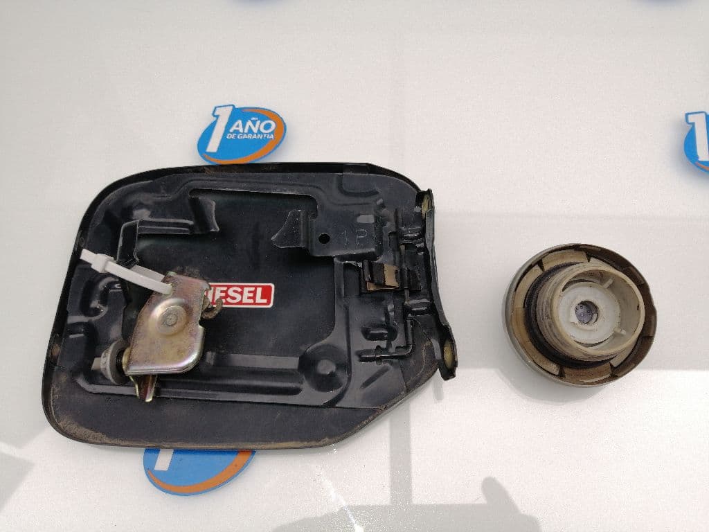 Tapa exterior combustible TOYOTA LAND CRUISER PRADO (_J12_) 2