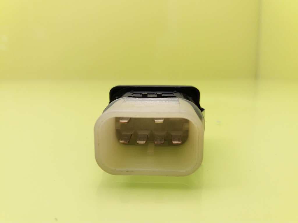 Mando elevalunas delantero derecho FORD FOCUS BERLINA (CAP) 2