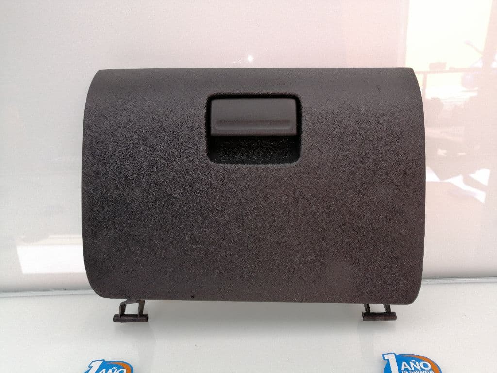 Guantera FORD FOCUS BERLINA (CAP)