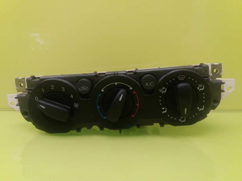 Recambio FORD FOCUS BERLINA (CAP) ref. 3M5T19980AD