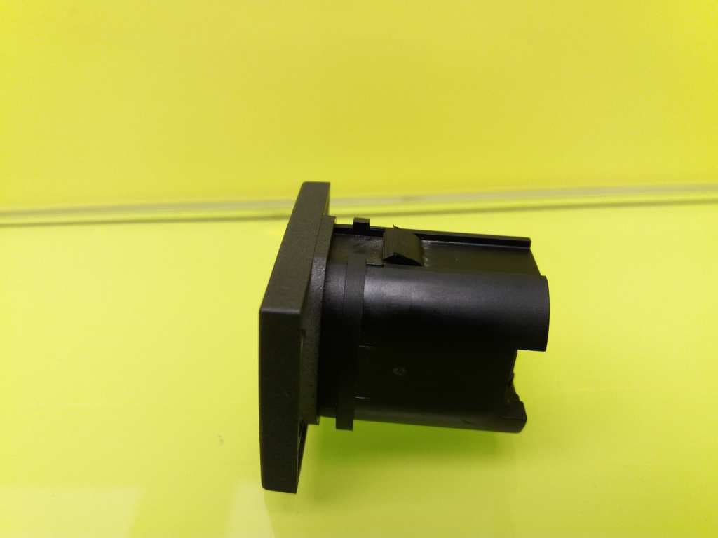 Interruptor FORD FOCUS BERLINA (CAP) 3