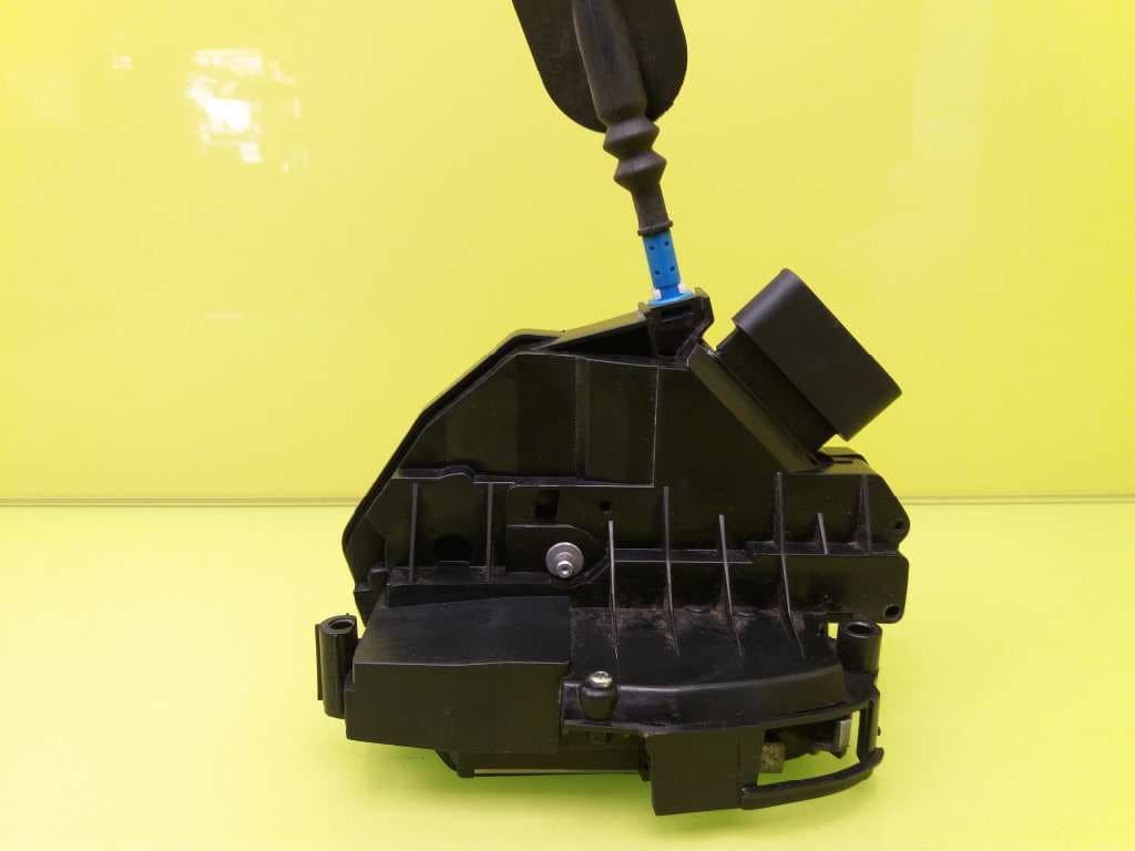 Cerradura puerta delantera derecha FORD FIESTA (CE1) 5