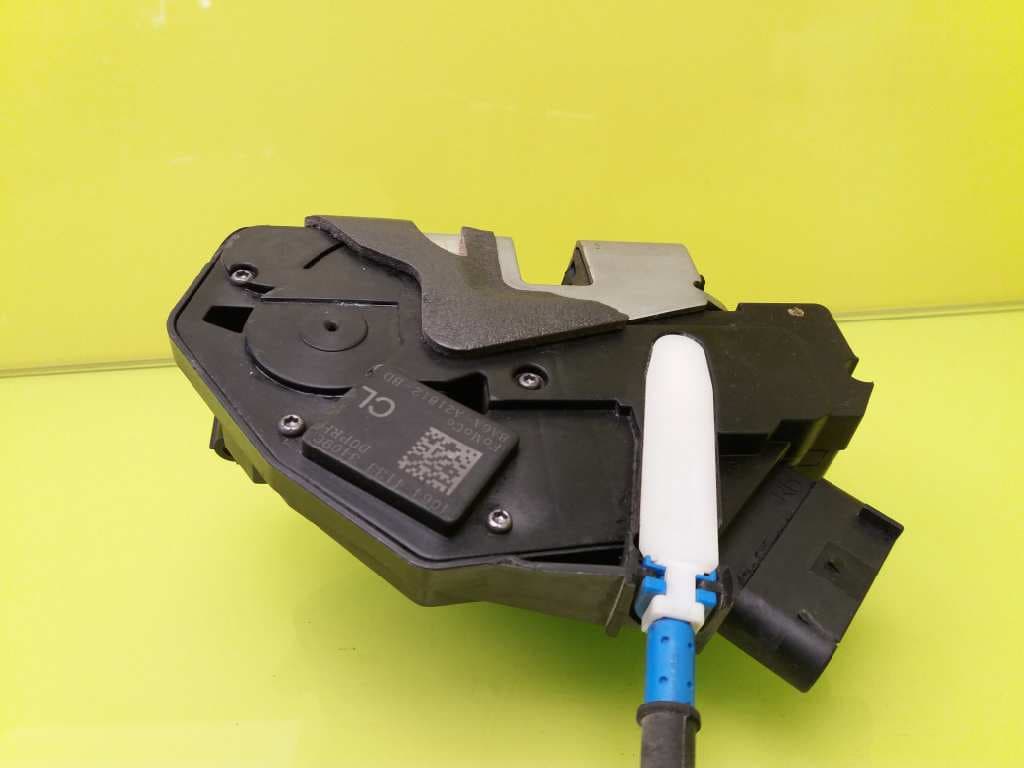 Cerradura puerta delantera derecha FORD FIESTA (CE1) 4