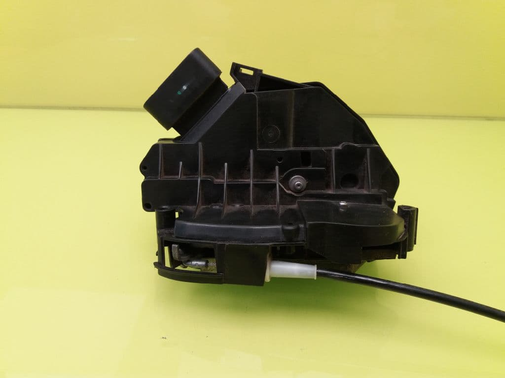 Cerradura puerta delantera izquierda FORD FIESTA (CE1) 3