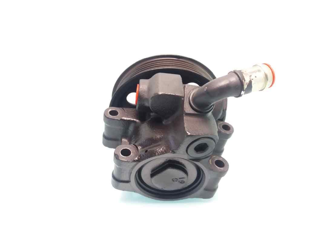 Bomba direccion FORD FOCUS 4