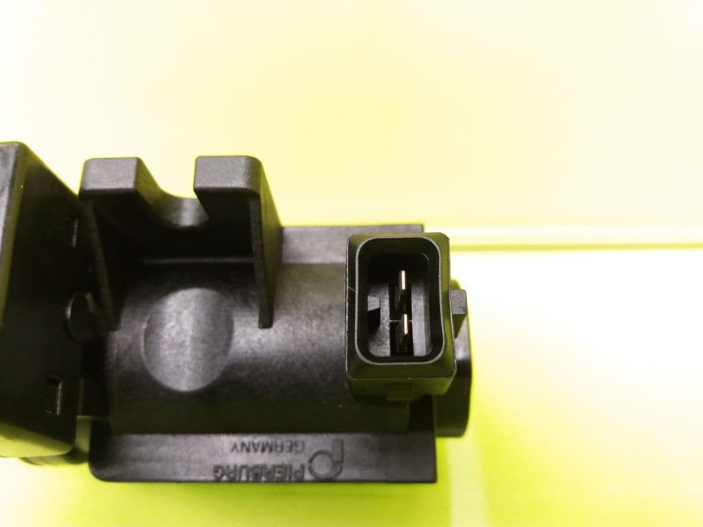 Valvula aire adicional BMW SERIE 3 BERLINA (E90) 2