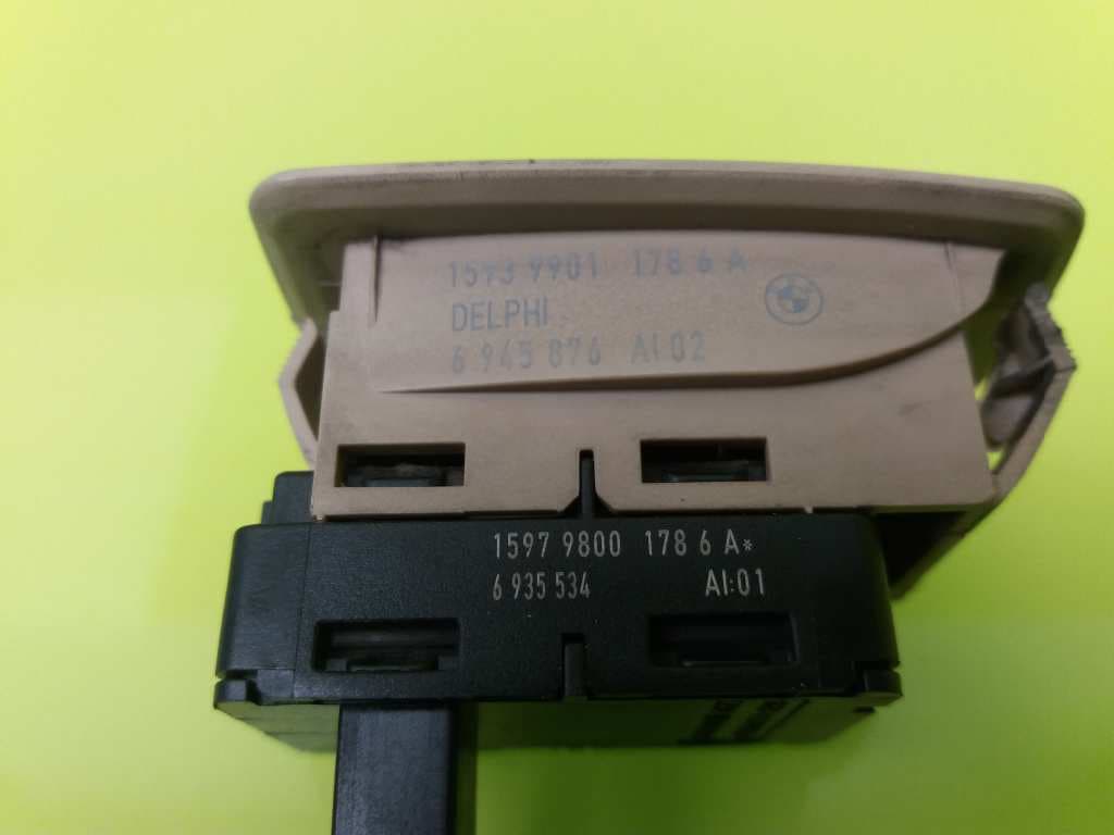 Mando elevalunas delantero derecho BMW SERIE 3 BERLINA (E90) 2