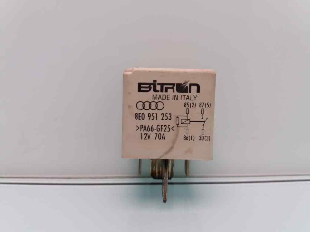 Rele AUDI A4 ALLROAD QUATTRO (8K) 2