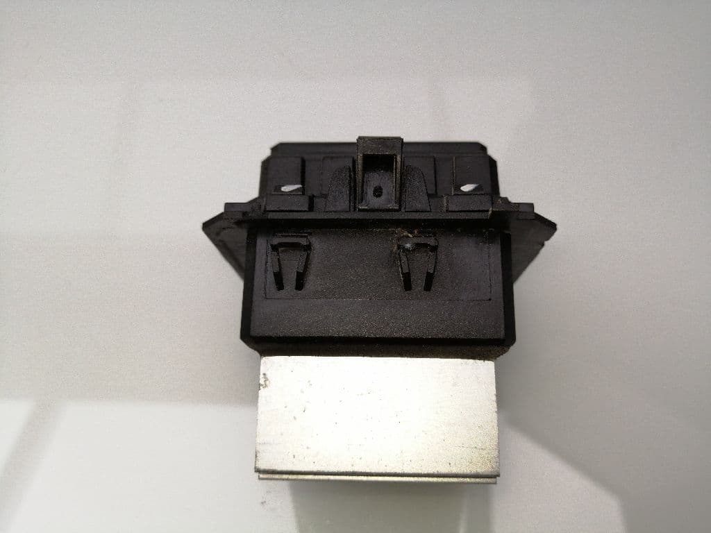 Resistencia calefaccion RENAULT MEGANE III SPORT TOURER 4