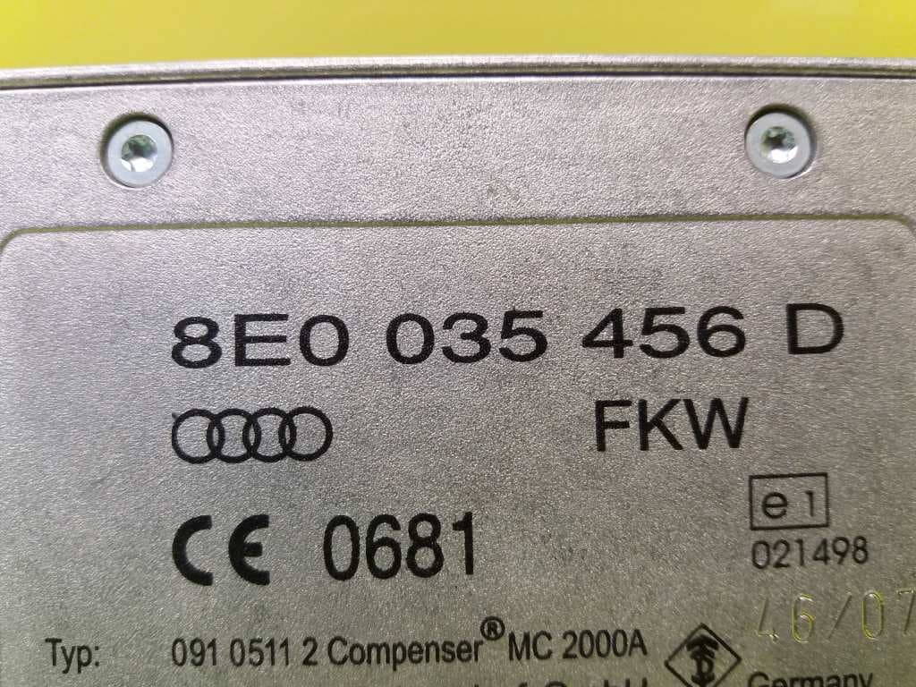Antena AUDI A5 COUPE (F53) 3