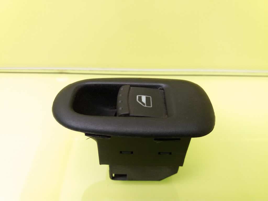 Mando elevalunas trasero derecho SEAT TOLEDO (1L) 5