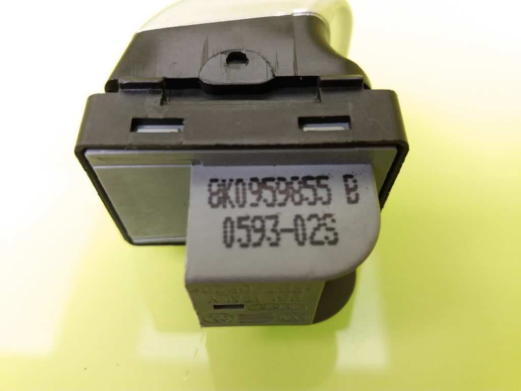 Mando elevalunas delantero derecho AUDI A4 AVANT (8E) 5