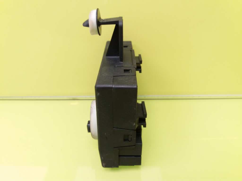 Modulo electronico AUDI A4 AVANT (8E) 4