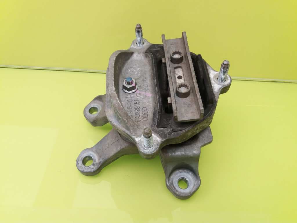 Soporte cambio AUDI A4 AVANT (8E) 2