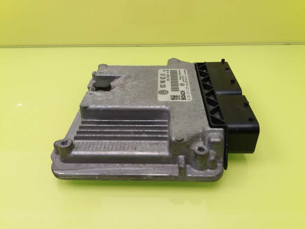 Centralita motor uce VOLKSWAGEN JETTA (165/167) 3