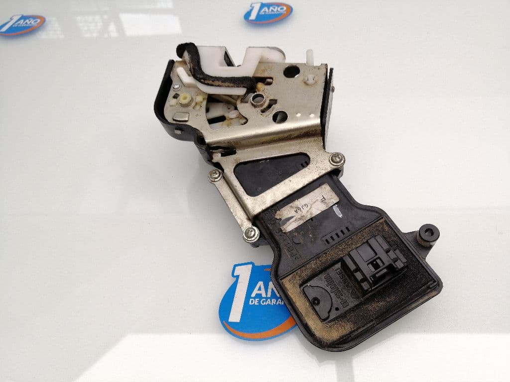 Cerradura puerta trasera derecha MAZDA 6 BERLINA (GG) 2